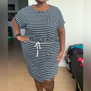 Terra & Sky Navy Blue & White Striped Midi Dress – Size 4X (28W/30W)